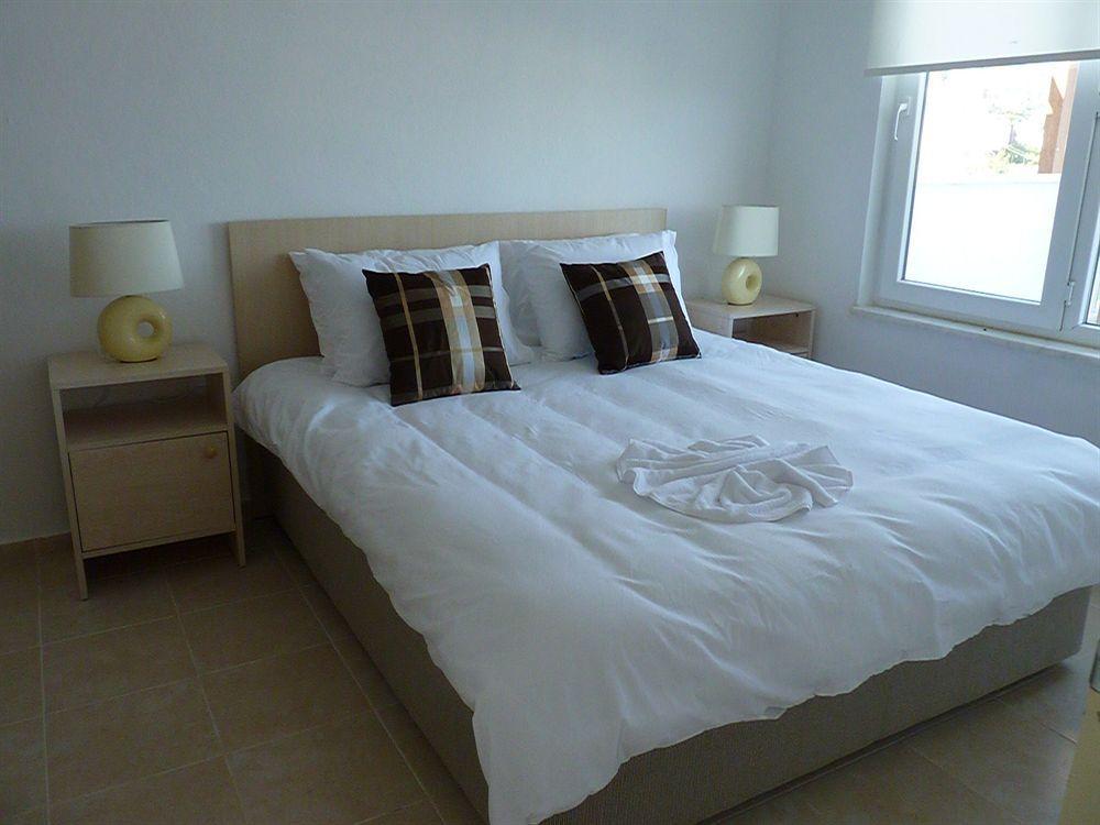 Flip Flops Meltemi Apartments Milas Ngoại thất bức ảnh